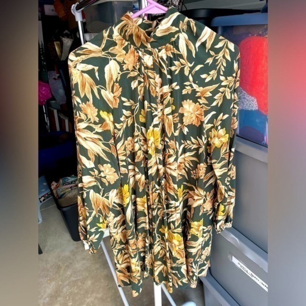 H&M mock neck dress Size 0